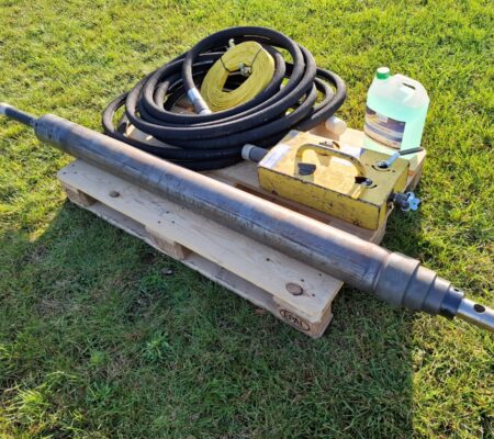 zestaw_do_przeciskow_TERMA_K130_uzywana_maszyna_przeciskowa_kret_przecisk_mp_technik_rakieta_terra_hercu_pneumatic_grundomat (2)